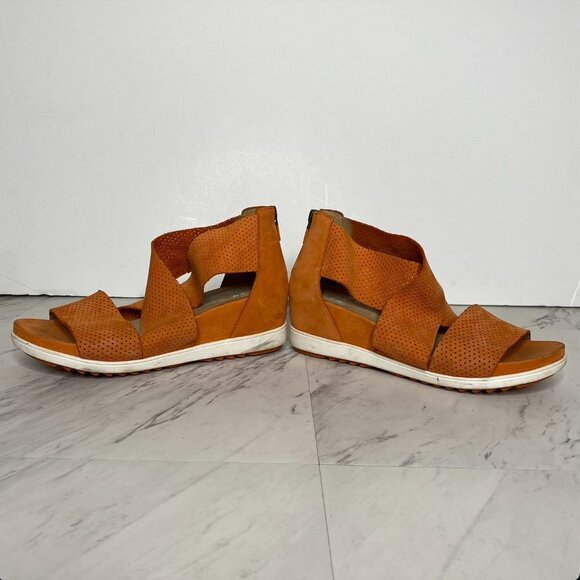 Eileen Fisher Orange Wedge Sandal 6 - Picture 6 of 13
